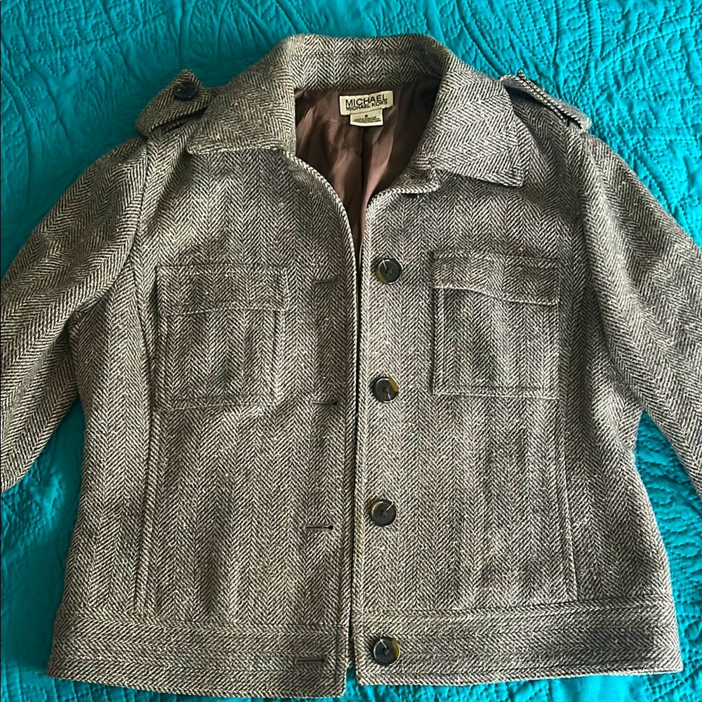 Vintage Michael Kors 
Herringbone tweed jacket size 8 /M